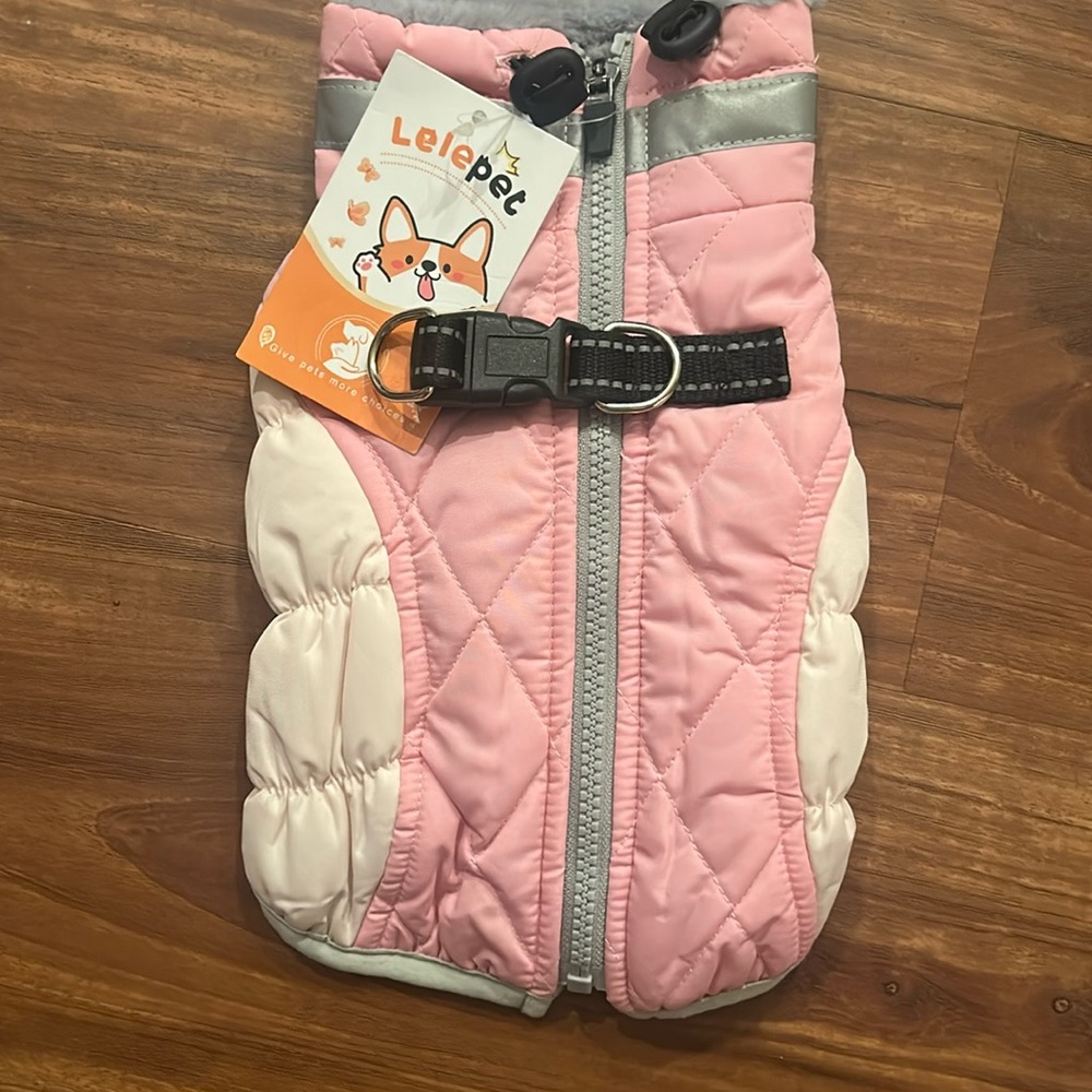 NWT! Lelepet Warm Dog Winter Coat Cold Weather Coats Windproof Pink X-Small